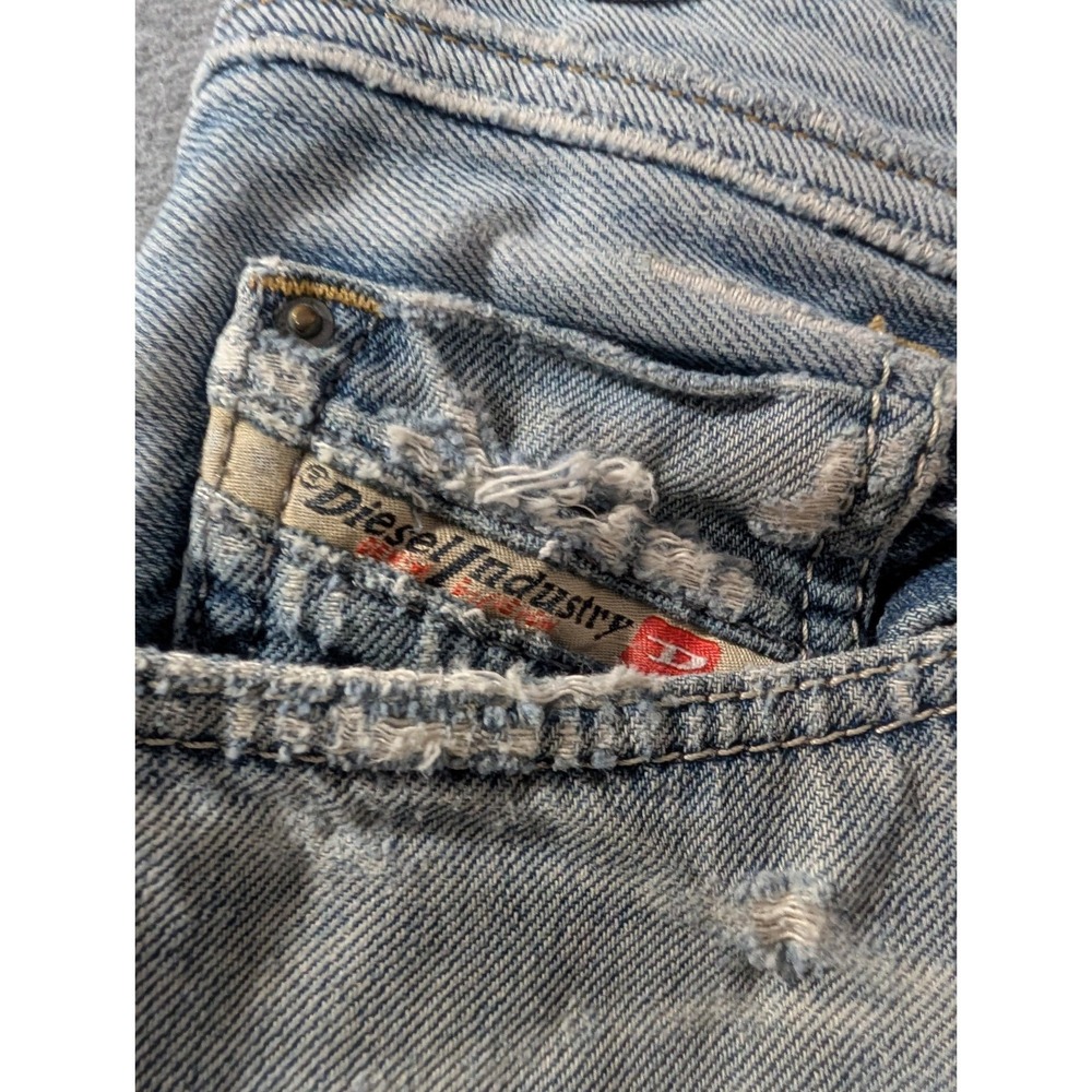 Diesel Industry Distressed Light Wash Jeans Mens 31 Y2K 0806R Waykee Straight - Picture 4 of 16